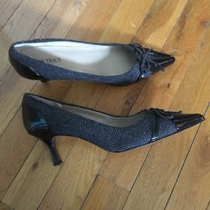 Ellen Tracy 7.5 womens shoes
